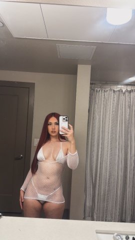 Phoenix Outcalls — Raven (Red Hair, Green Eyes) Playful Escort - 1