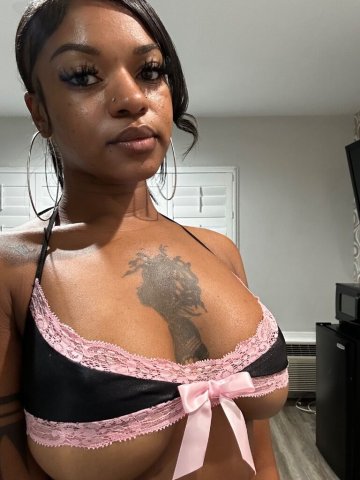 Bakersfield, CA Outcall & Incall — Haitian Creole Fantasy () for Toe + Toy Shows - 1