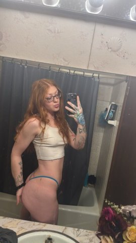 Ginger Babygirl (27) in Los Angeles — All-Natural Auburn Redhead - 1