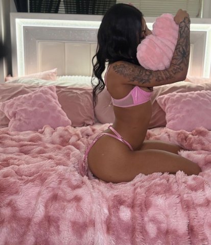 Petite light chocolate “super soaker” incall — Portland, OR - 1