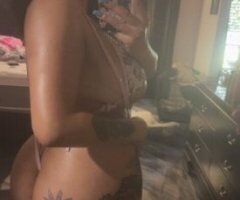 Dallas Female Escort — Roxy (5'11, thick Latina) incalls & outcalls, fetish/fantasy friendly - Image 7