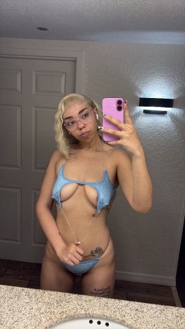West Palm Beach Female Escort — fetish-friendly content & outcall transport - 1