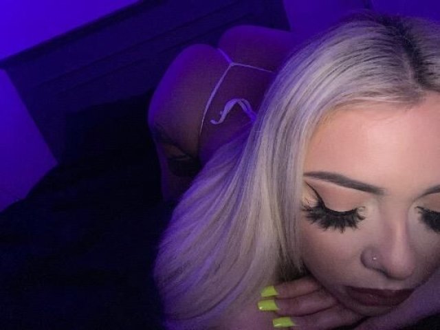 Long Beach Female Escort — Text/Video Chat Verify, Outcalls & Incalls - 1