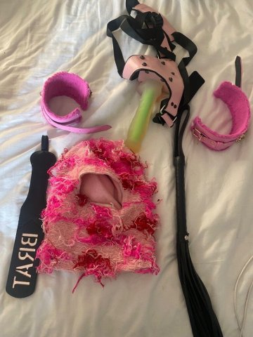 Waldorf, MD Female Escort — Party-friendly deep throat fun & tight wet kitties - 1