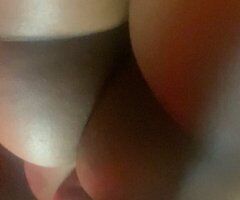 North Jersey escorts - North Jersey FaceTime Verification Female Escort — Petite Tatted Caramel