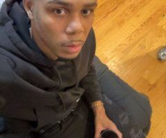 Richmond, VA Male Escort Hosting — 9.5" Thick Vers & Fetish Friendly - Image 3