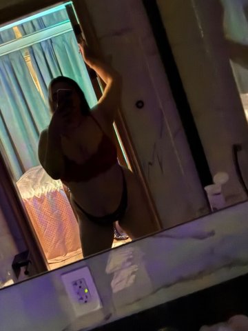 Hola, soy una escort femenina en Bronx (NY) — servicio completo y outcalls - 1