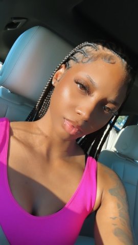 Seattle Female Escort — Incall Only, Verification Required - 1
