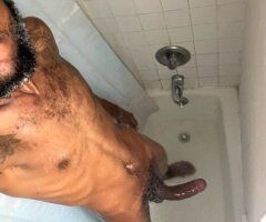 Staten Island Male Escort — Yard Man Thing (Slim, 6'2, 10 inch) - Image 2