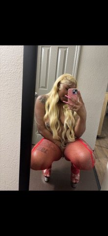 Jackson, MS Female Escort — 2 rounds w/ pop Special (25) - 1