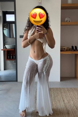 Long Island NY Female Escort — Clean Condoms Only - 1