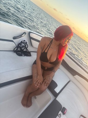 2 Girl Specials — Diamond (Las Vegas) 24/7 - 1