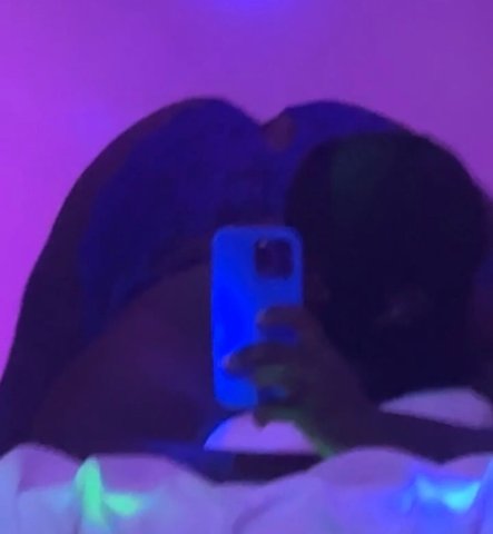 DL Thick Bottom — discreet, lowkey hosting & travel - 1