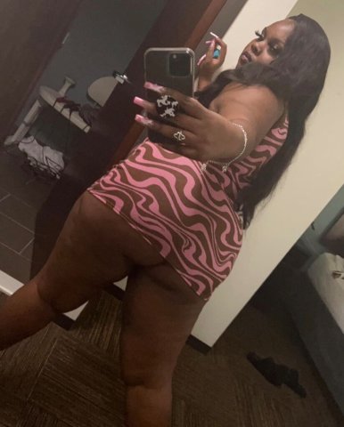 Thick-muscle vibe — Houston outcalls & incalls (no bare) - 1