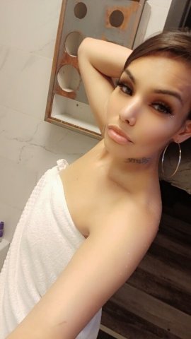 Minneapolis/St. Paul Female Escort — 1hr or 1/2hr Incall, Outcall or Pickups - 1