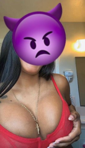 Fort Myers FL Latina Female Escort — Incall Available (24/7) - 1