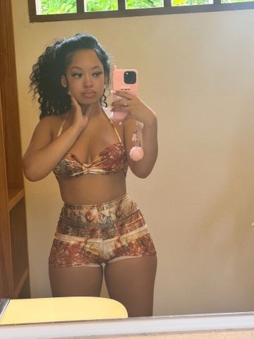 Odessa TX Female Escort — Overnight stays at your place or mine - 1