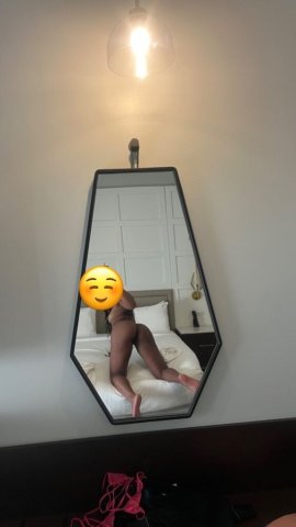 Fort Lauderdale Female Escort — Incalls & Outcalls (Verification Required) - 1