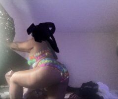 Raleigh-durham escorts - Raleigh-Durham Female Escort for Older Men (FaceTime, Travel)