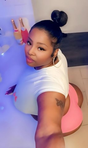 Upscale discreet BBW escort with juggs & juicy wet vibe — Manhattan - 1