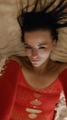 St. Louis Soft-Spoken Female Escort — Sensual, Natural Company - 1
