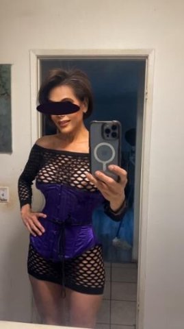 San Fernando Valley, CA Milf Calls Only — 5'8 Brunette (Discreet Calls) - 1