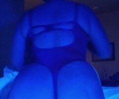 Discreet Mature Female Escort off 64 & Hurstbourne - Image 7