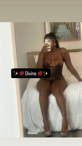 Baltimore Incall & Outcall Female Escort — verified video chat required - 1