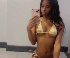 Petite 23-Year-Old Escort — Nashville TN (Discreet Companionship) - Image 6