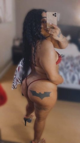 Stockton CA Female Escort — Fist-style Pussy Treats & Dominatrix Sessions - 1