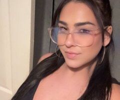 Hicksville Female Escort — Car Dates, BJ, Full Service & Facetime - Image 4