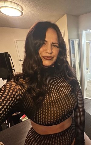 Jacksonville FL Female Escort — Soft Lips & On-the-Knees Skills - 1