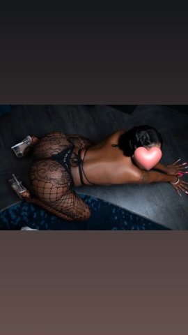 South Bend Female Escort — clean, safe environment - 1
