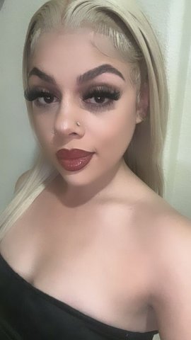 Young Mexican-Armenian Escort Visiting Palm Springs (25) - 1