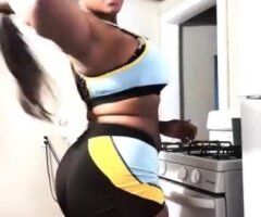Redd — Thick Fetish-Friendly Minneapolis Outcalls Only (No Negotiating) - Image 6