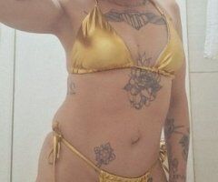 Dallas escorts - Dallas Female Escort — Videochat Only, No Bare, Cash Only