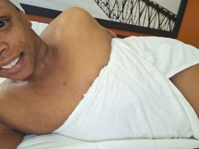 Raleigh Incall/Outcall Female Escort — BBJs & QV/HH specials - 1