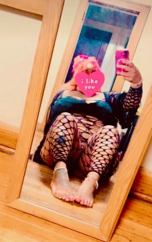 Kansas City MO Female Escort — full service + massages - 1