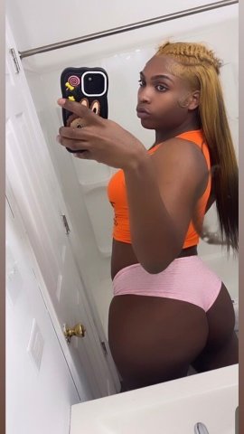 Miami Male Escort — In-Calls, Out-Calls & Facetime Video Content - 1
