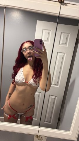 Petite & sexy escort in Lantana (West Palm Beach) — fetish friendly & facetime shows - 1