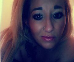 Salt Lake City Female Escort — Starbucks coffee & shower play - Image 4