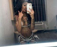 Minnie (Petite Escort) — In-Calls & Outcalls in Las Vegas - Image 2