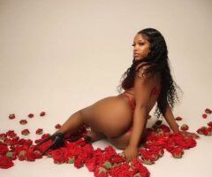 South Jersey escorts - Petite hottie for in-call or out-call fun in AC