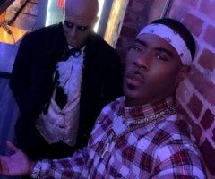 St. Louis escorts - St. Louis Male Escort — muscular black top & full-body massages