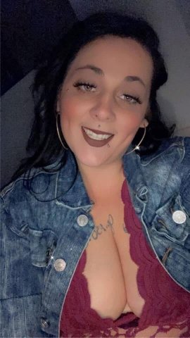 Cincinnati Female Escort — thick experience only (no anal) - 1