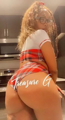 Columbia Curvy Female Escort — Drama-free, Discreet Sessions - 1