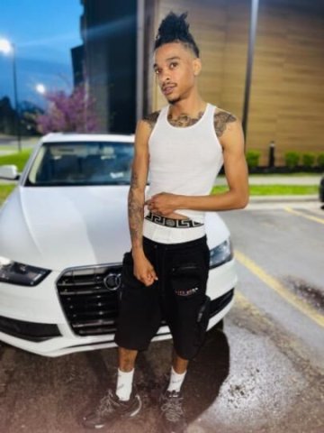 Knoxville Male Escort — Ricky “Finer” (BBC) for Discreet Visits - 1