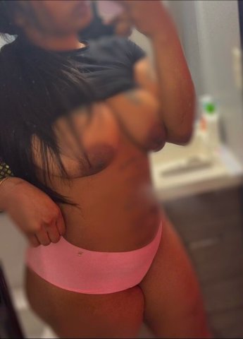 Philadelphia In-Call & Out-Call Female Escort — Slim Thick, 5'7, Deep Throat - 1