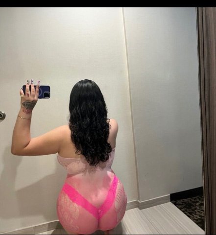 Fresno CA Female Escort — Facetime verification & in-person party favors - 1