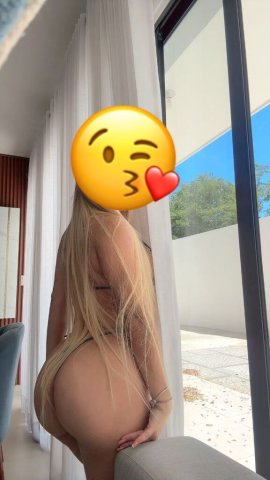 Eliani (22) — White Girl Female Escort in Victoria, TX - 1